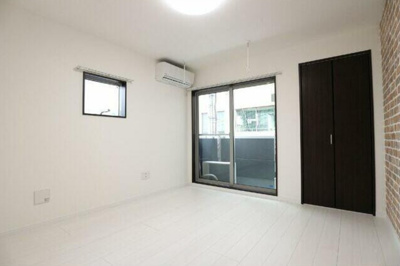 【内装】 | グラッタブルコマゴメ | 中はこのようになっています