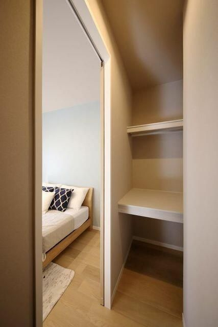 グリ－ンセフィラＢの収納|家具等は設置イメージです。