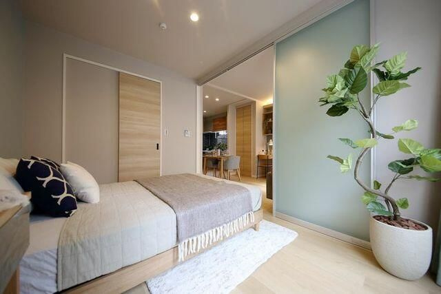 グリ－ンセフィラＢの居間・リビング|家具等は設置イメージです。