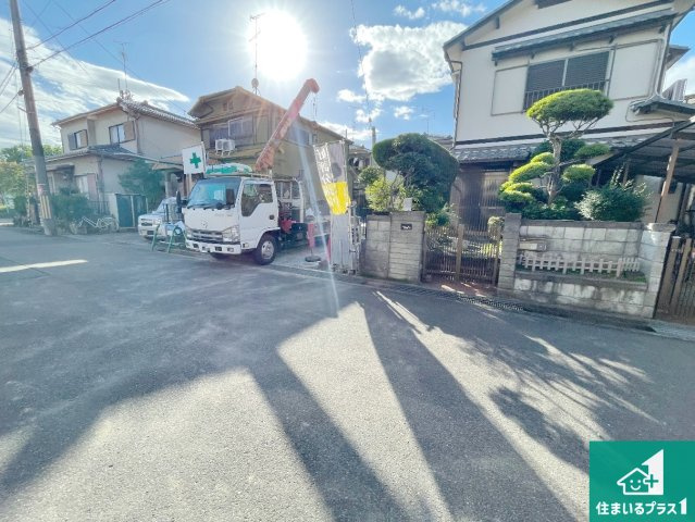 京田辺市草内八田　第1期　新築一戸建ての外観|周辺は落ち着いた街並みの住宅地！子育てがしやすい住環境です！まだ未完成ですが、現地でしかわからない事もございます。是非一度ご覧ください。