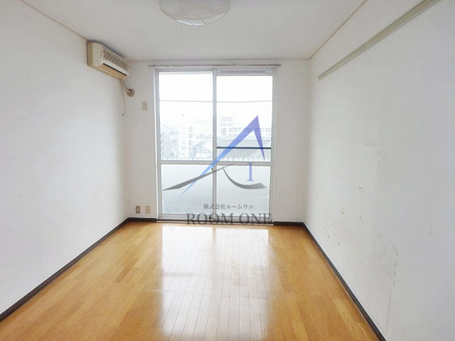 サンヒルズ日吉の居間・リビング|洋室のお部屋です。