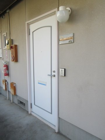 エクセルハイムの玄関