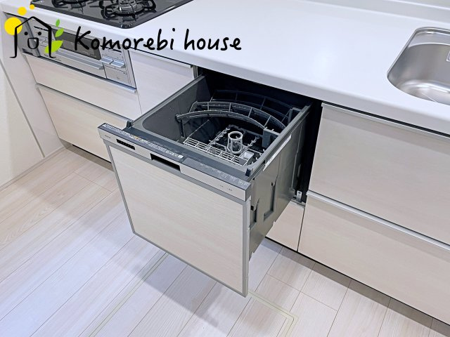 さいたま市見沼区深作3丁目　新築一戸建て　ブルーミングガーデン　01のキッチン|12/25　撮影済み