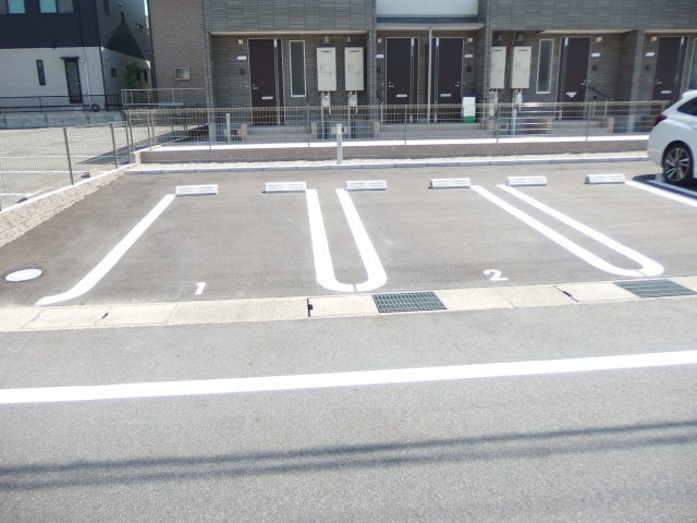 クリンピアの駐車場