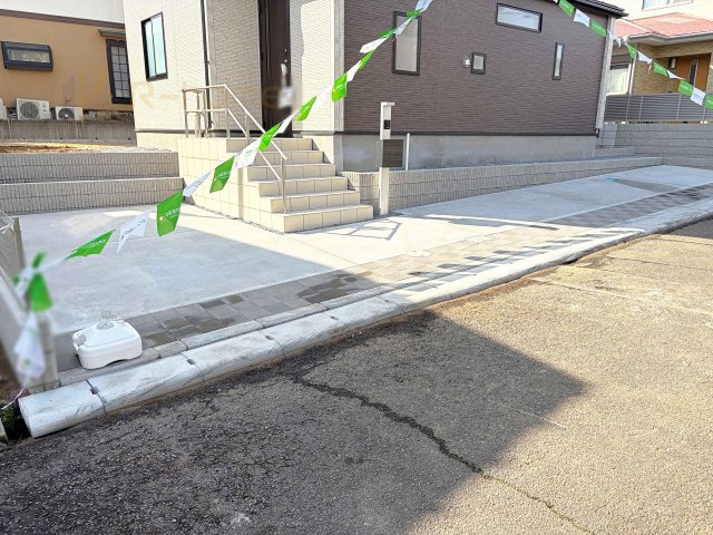 土浦市天川2丁目5期　新築戸建て　1号棟の駐車場|カースペースは2台お停めいただけます♪