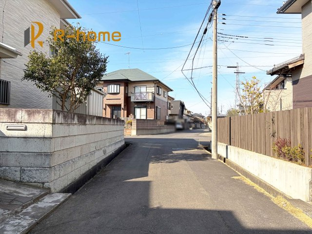 土浦市天川2丁目5期　新築戸建て　1号棟の前面道路含む現地写真|堂々！建物完成♪実際のお部屋をご見学可能です♪
ご見学が一番の資料！お気軽にお問い合わせ下さい♪