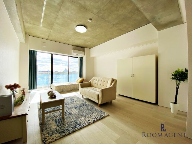 スクエア名駅南の居間・リビング|※類似写真です