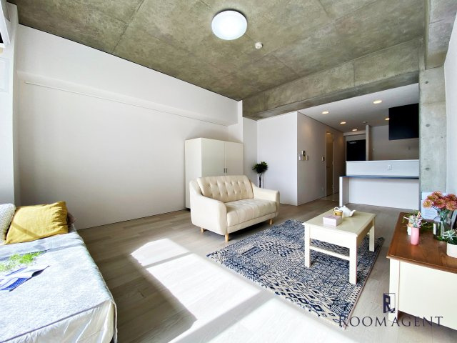 スクエア名駅南の内装