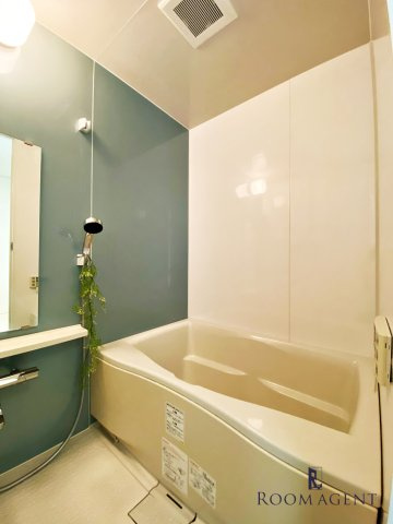 スクエア名駅南の浴室