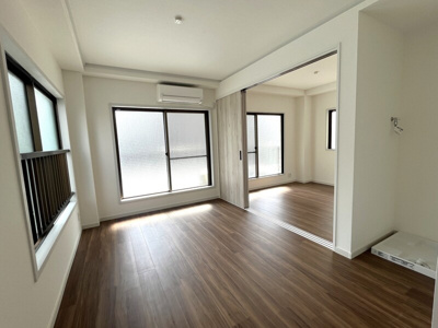 【居間・リビング】 | Housekul千駄木ビル