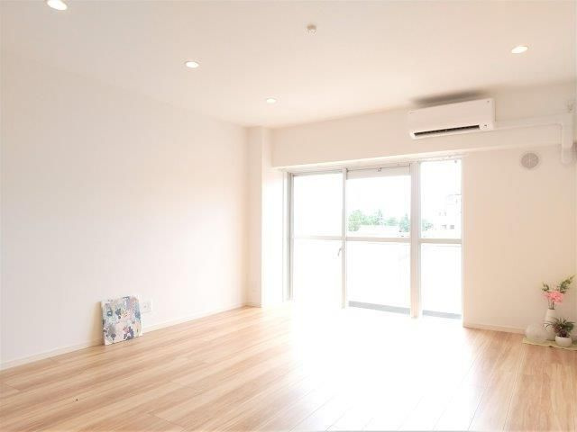 日生ハイツの居間・リビング