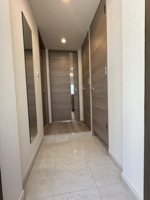 シティインデックス行徳テラスコートの玄関