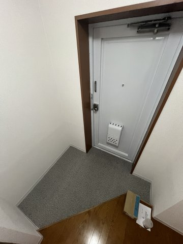 衣浦マンションC棟の玄関