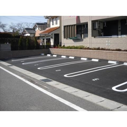 パークサイドＵの駐車場