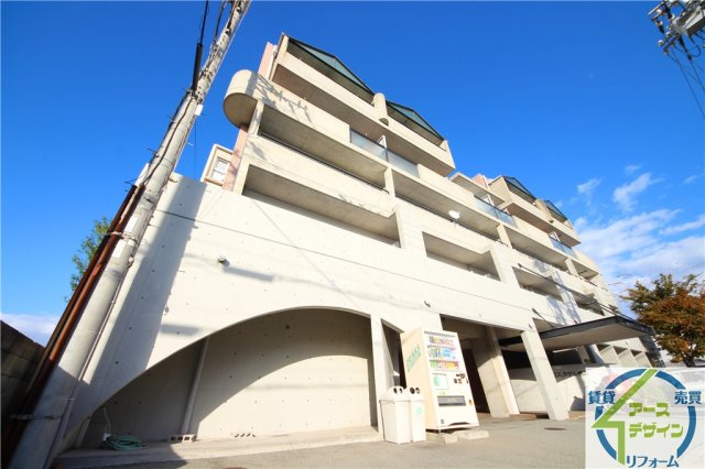 コスタデル明石の外観