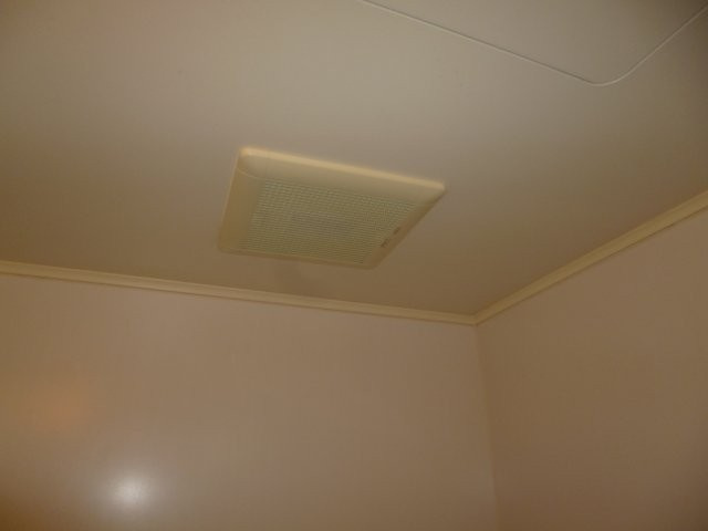 【浴室】 | アリベ倉敷 | 浴室換気扇