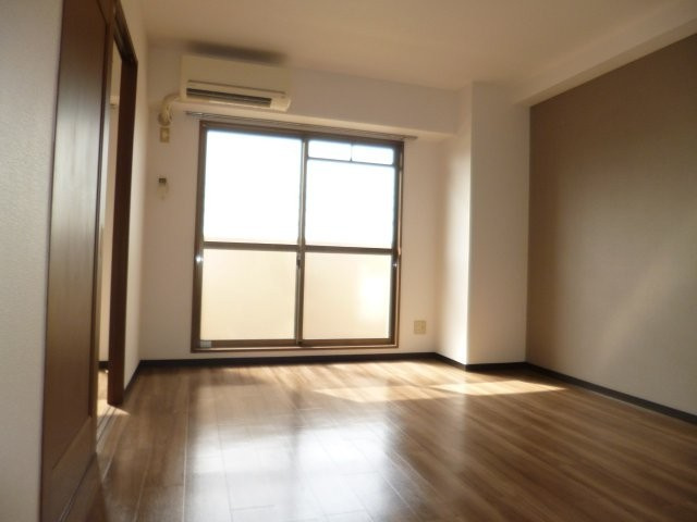 アリベ倉敷の居間・リビング