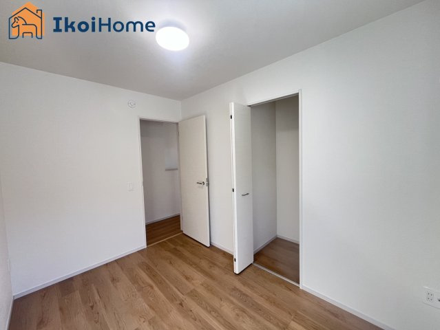 明石市朝霧山手町　新築戸建　全2棟　1号地の子供部屋|【ホームページに現地動画掲載中】●年中無休：当日予約可●カーテン・カーテンレールが付いていません。