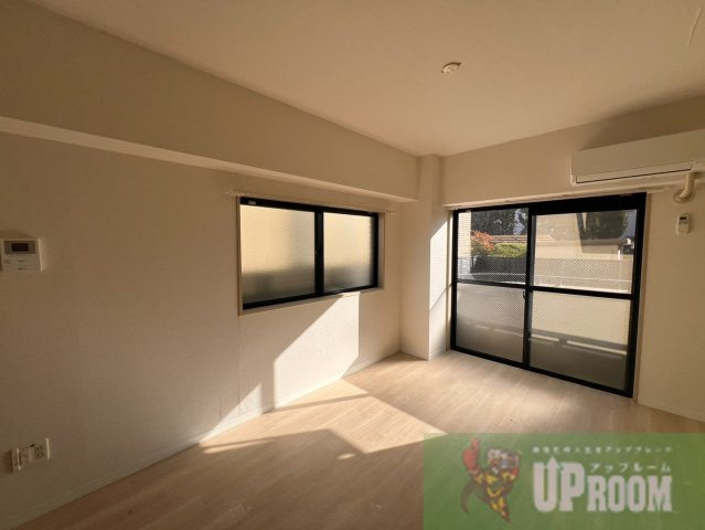 エランドールHの居間・リビング