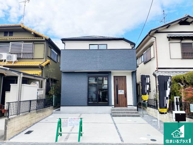 京田辺市草内八田　第1期　新築一戸建ての外観|お客様に長く安心して住んでいだだける事にこだわった家づくり！住んでからのアフターサービスにもしっかりと取り組んでいます！