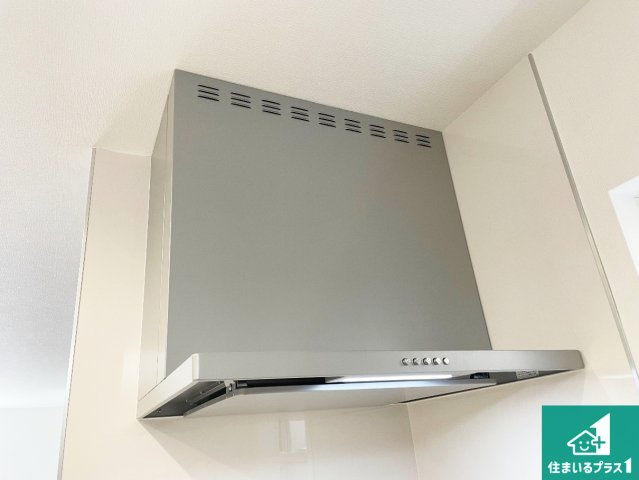 京田辺市草内八田　第1期　新築一戸建ての設備|汚れにくいスロットフィルタでお手入れラクラク！ＬＥＤ照明付き！