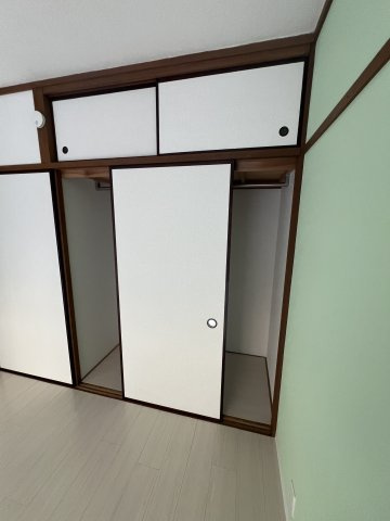 衣浦マンションC棟の寝室