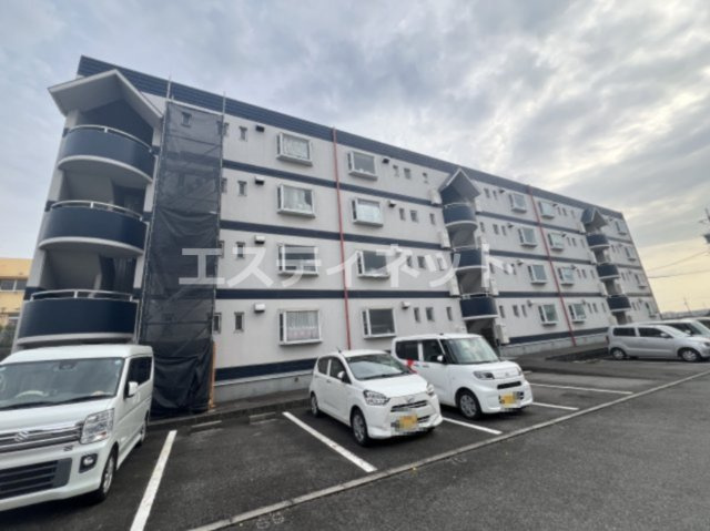 衣浦マンションC棟の外観