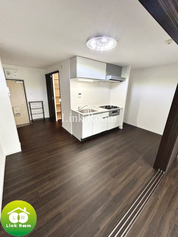 横山ビルの居間・リビング