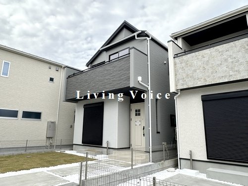 【外観】 | 【仲介手数料０円】相模原市中央区淵野辺本町1丁目2期　2号棟　新築一戸建て　全2棟 | 2号棟　相模原市中央区淵野辺本町1丁目2期　新築一戸建て　全2棟