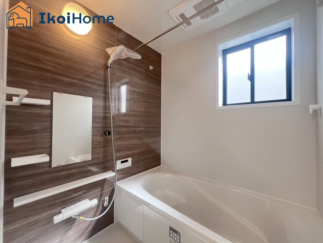 明石市朝霧山手町　新築戸建　全2棟　2号地の浴室|【ホームページに現地動画掲載中】●年中無休：当日予約可●1坪タイプの広々したユニットバスになります。