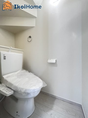 明石市朝霧山手町　新築戸建　全2棟　2号地のトイレ|【ホームページに現地動画掲載中】●年中無休：当日予約可●1階・2階ウォッシュレット付のお手洗い。