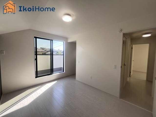 明石市朝霧山手町　新築戸建　全2棟　2号地の内装|【ホームページに現地動画掲載中】●年中無休：当日予約可●カーテン・カーテンレールが付いていません。