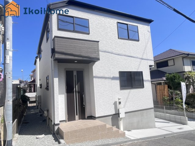 明石市朝霧山手町　新築戸建　全2棟　2号地の駐車場|【ホームページに現地動画掲載中】●年中無休：当日予約可●ZEH水準仕様の新築一戸建て！