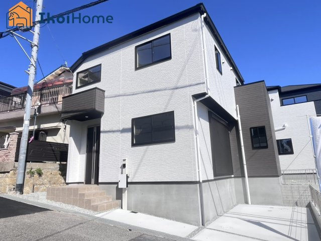 明石市朝霧山手町　新築戸建　全2棟　2号地のエントランス|【ホームページに現地動画掲載中】●年中無休：当日予約可●全2区画の限定販売！お早めに！