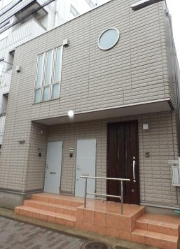 【外観】 | リュクス | 綺麗な外観。