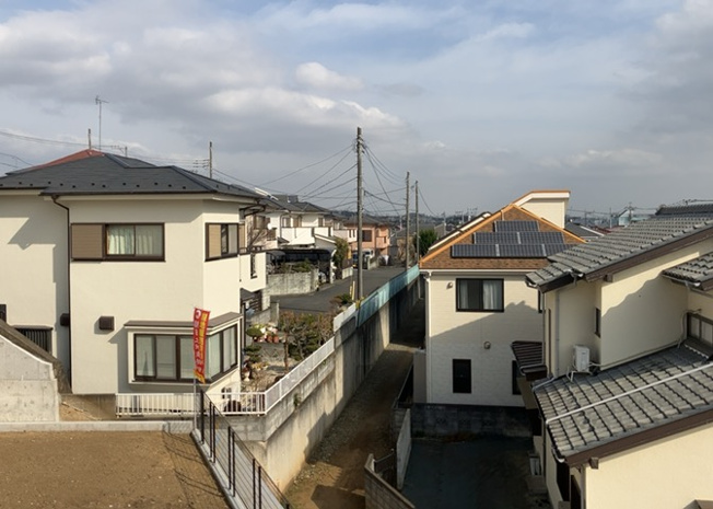 【展望】 | 眺望を気にして物件を探す場合、前面に建物が建っていないか現地で確認しましょう！前面に建物があると景色はもちろん、日当たりや風通しにも影響が出てきます。住んだ時のことを想像しながら現地見学をしましょう。