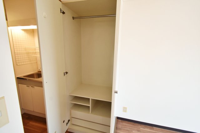ハイツシャロームの収納