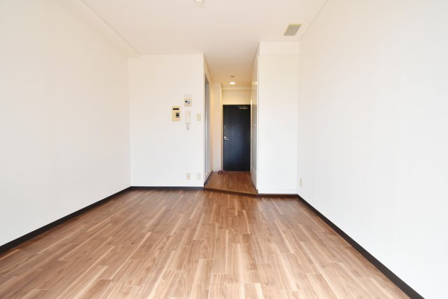 ハイツシャロームの居間・リビング