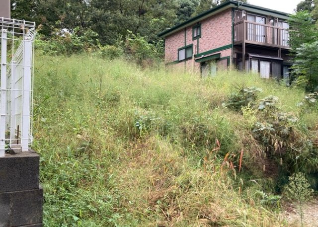 【外観】 | 土地の面積＝住宅面積ではありません。建ぺい率の問題などで、土地のある場所によって住宅を建てられる面積は限られています。高さもしかり、「土地」という言葉の中には、建築条件も含まれると考えておきましょう。