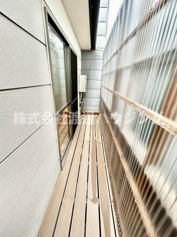 安立2丁目テラスハウスのバルコニー