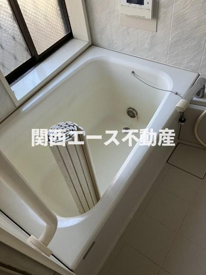 【浴室】 | 東香里南町貸家