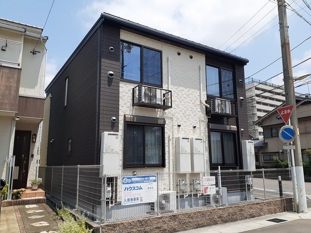 メゾン　デュ　コワンの外観