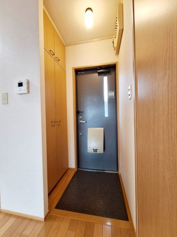 ブリーズ三浦Aの玄関