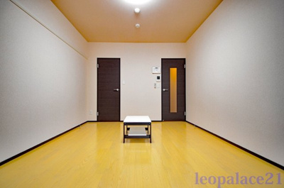 【寝室】 | クレイノ神立ステーションテラス