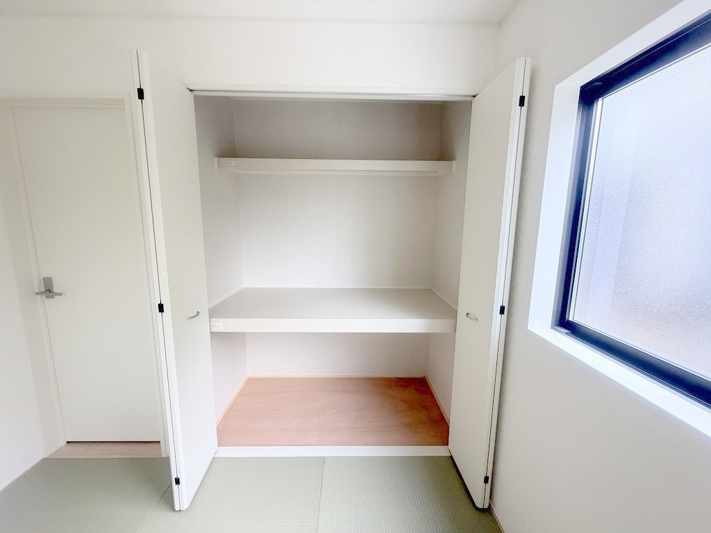 三郷市戸ケ崎3丁目　新築戸建　全7棟　5号棟の収納|布団の収納にも便利な押入付き