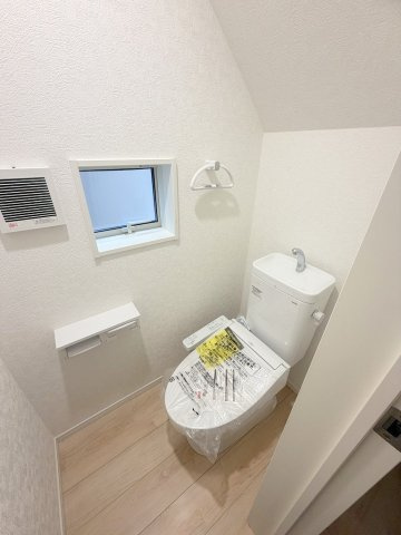 三郷市戸ケ崎3丁目　新築戸建　全7棟　4号棟のトイレ|1階のトイレです