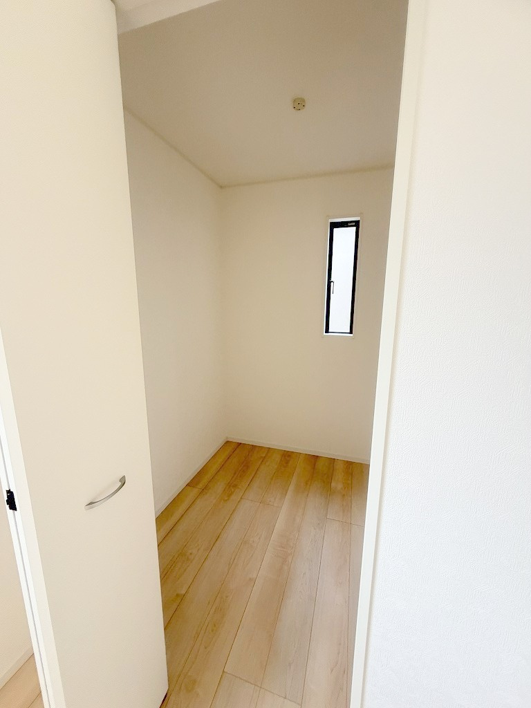 三郷市戸ケ崎3丁目　新築戸建　全7棟　3号棟の収納|季節物の大物家電の収納にも便利なウォークインクローゼット