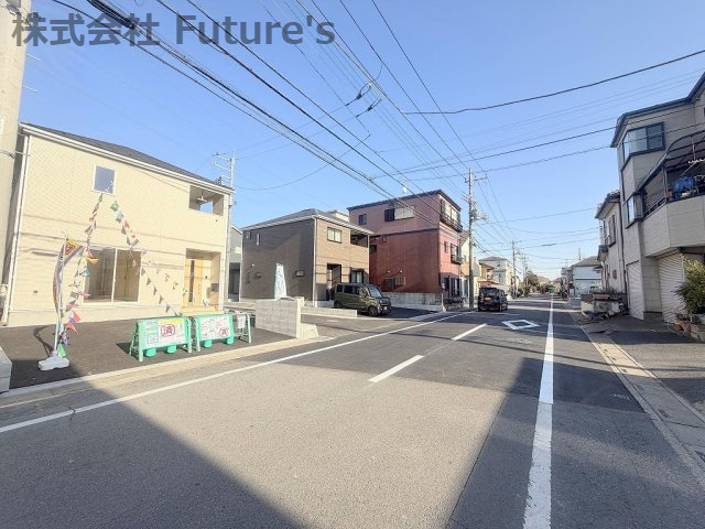 三郷市戸ケ崎3丁目　新築戸建　全7棟　2号棟の前面道路含む現地写真|前面道路含む現地写真です。