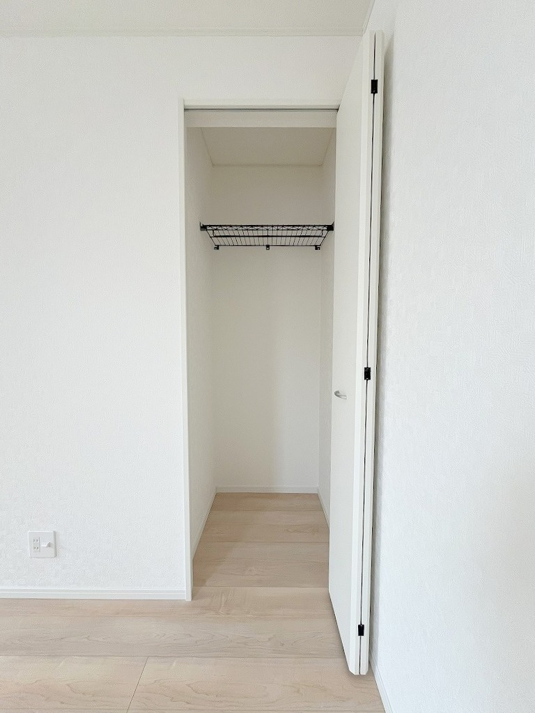三郷市戸ケ崎3丁目　新築戸建　全7棟　1号棟の収納|全居室に収納完備でお部屋がスッキリ片付きます