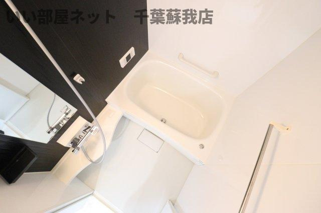 ナリトモ仁戸名Ｂの浴室|お風呂です